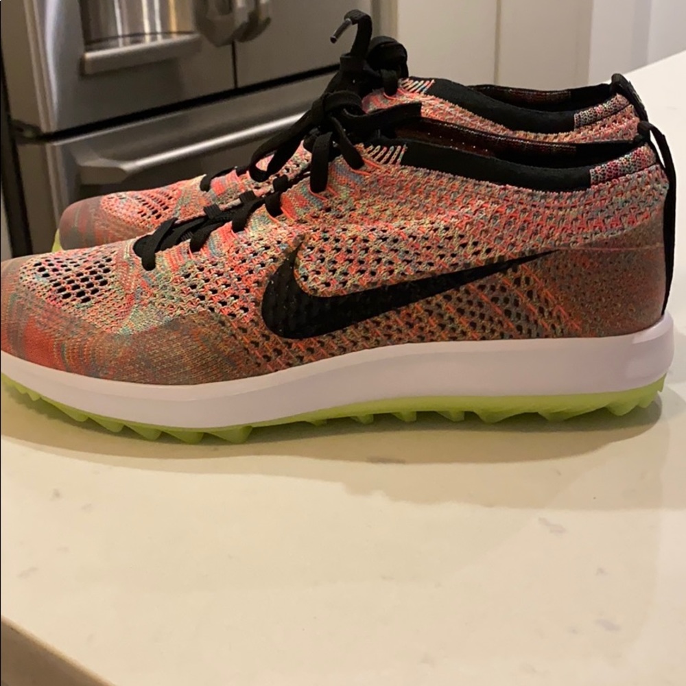 Nike flyknit racer G